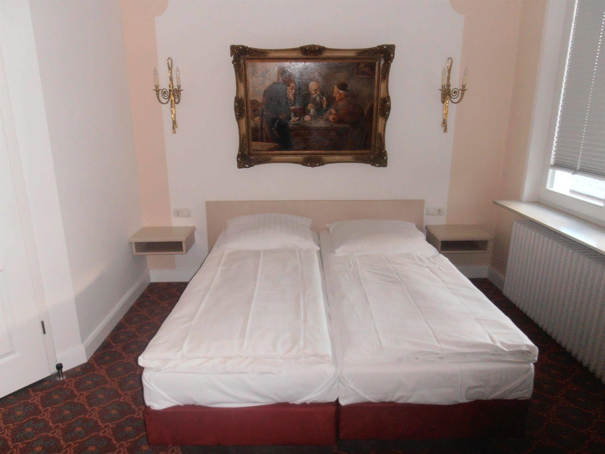 Hotel Hesse Schenefeld  Eksteriør billede