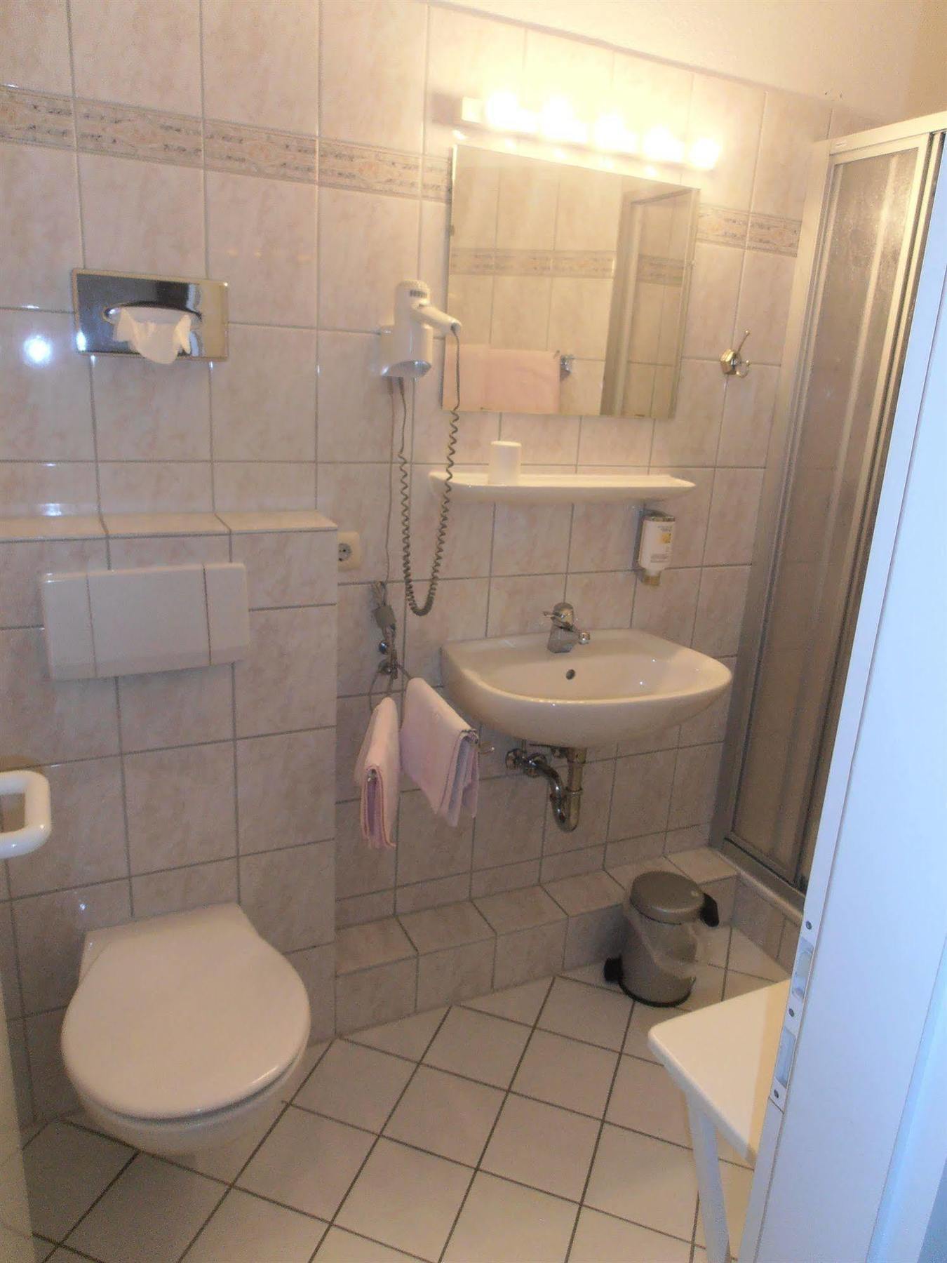 Hotel Hesse Schenefeld  Eksteriør billede